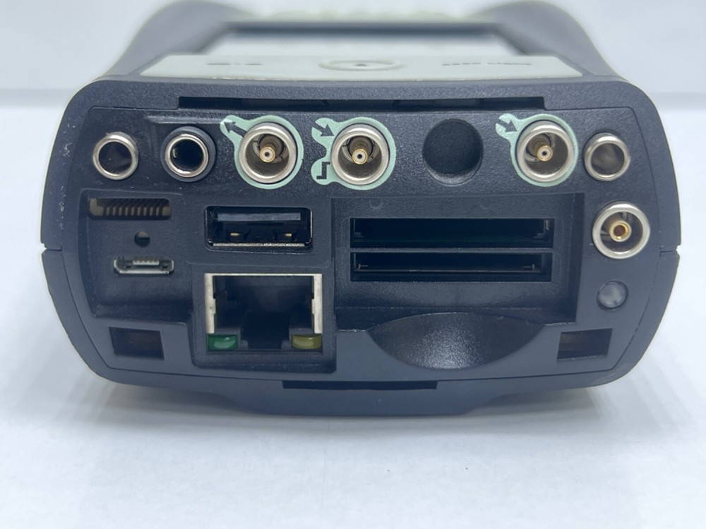 BRUEL & KJAER 2250-L 2250 LIGHT G.4 HAND-HELD ANALYZER