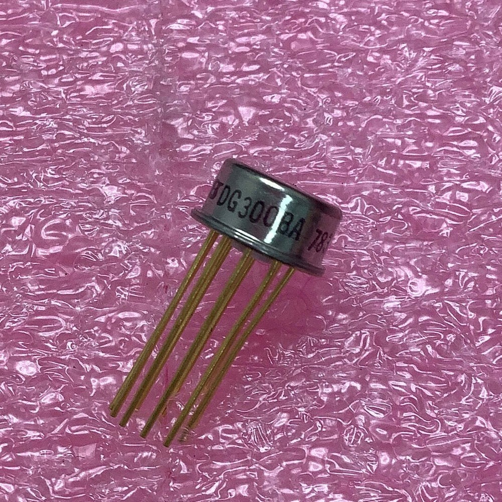 DG300BA - SILICONIX - CMOS Analog Switch