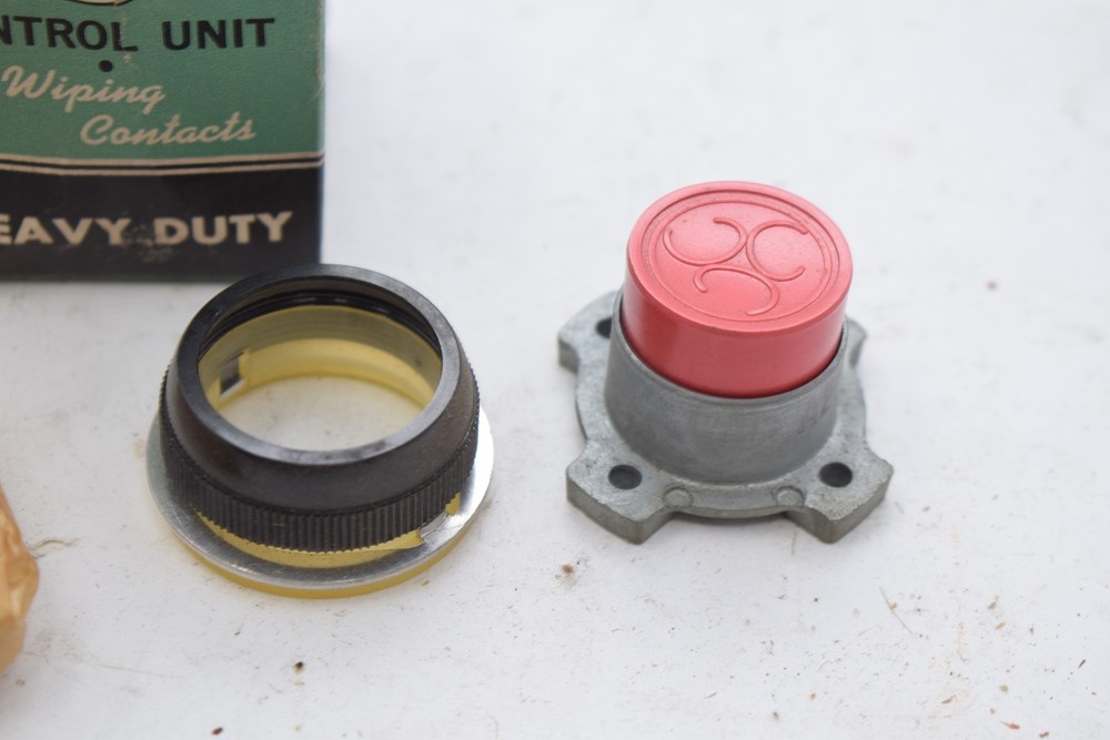 NEW Joslyn Clark HO Type H OilTight Control unit Switch