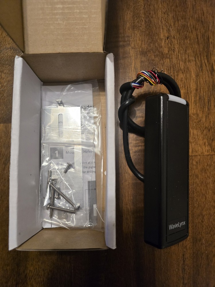 WaveLynxET10-3WS-CSP1-LK10035 Mullion Reader Prox, 13.56 MHz