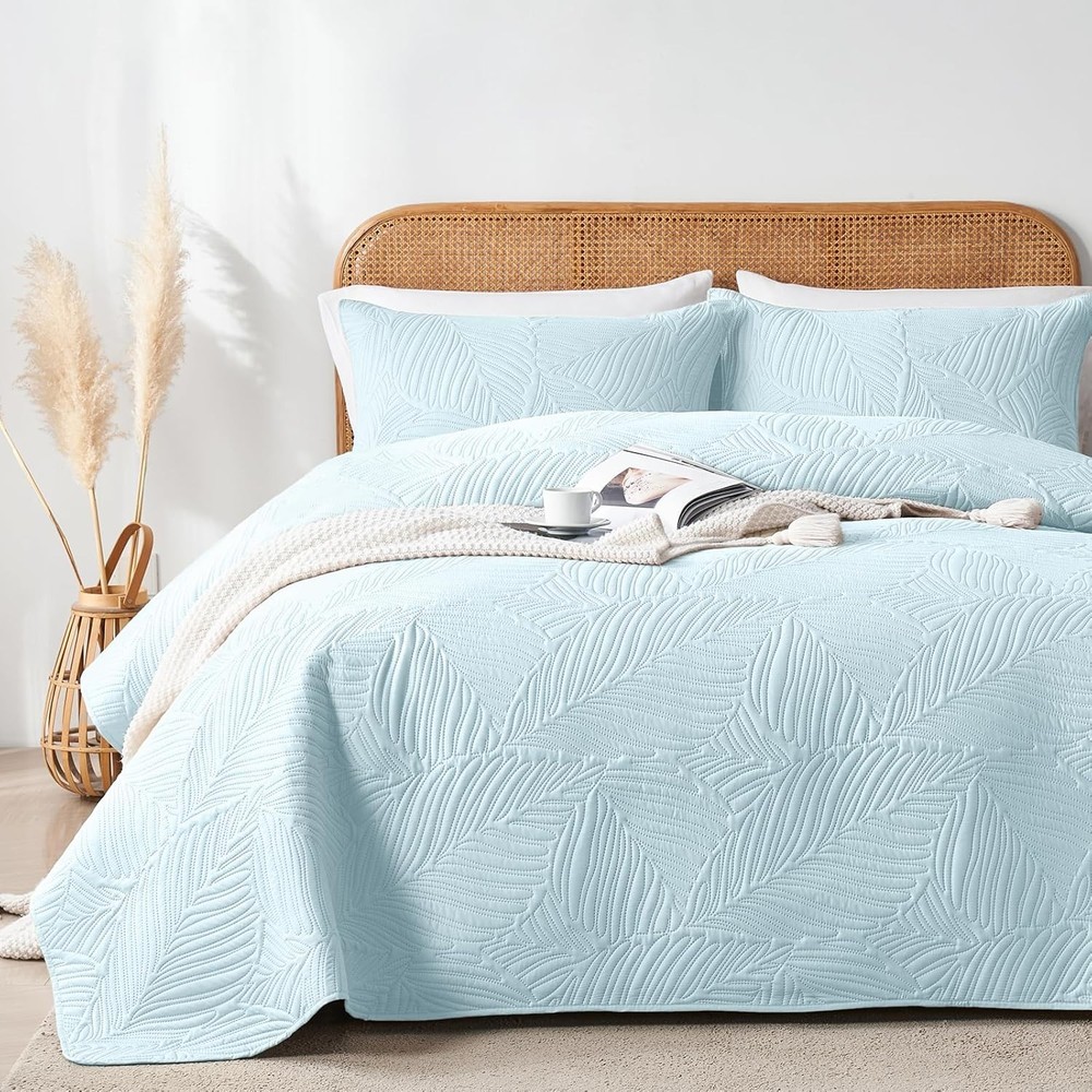 King Quilt Bedding Set Lightweight Soft Grey Bedspread Coverlet W/ Leaf