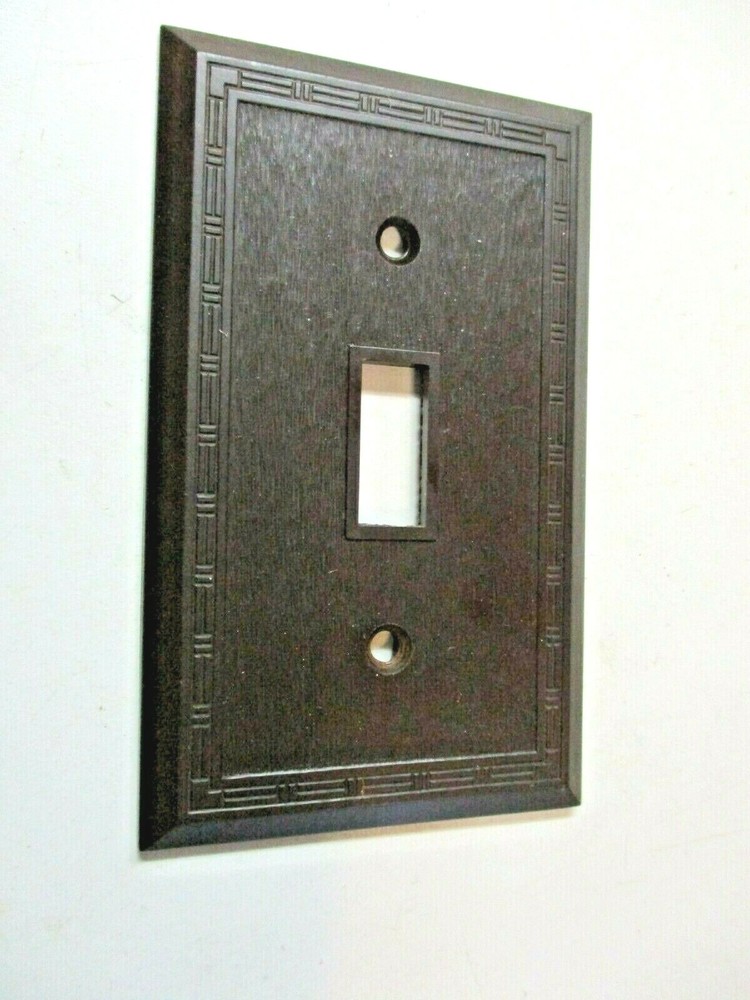 Snapit Dashed Fine Lines Brown Bakelite Textured Switch Wall Plate Cover Vtg MCM