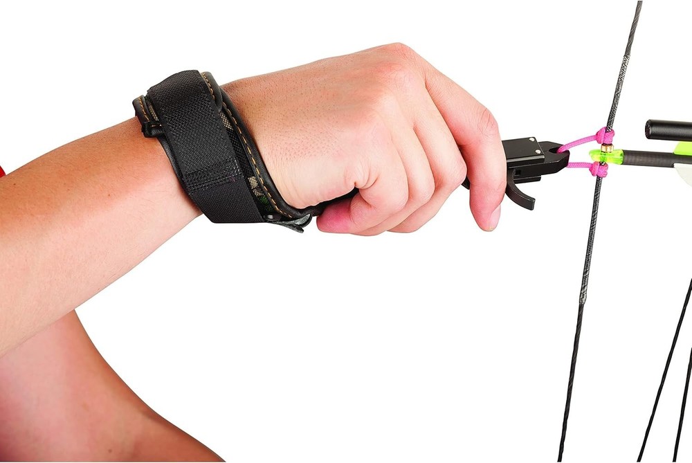 Adult Archery Black Caliper Release