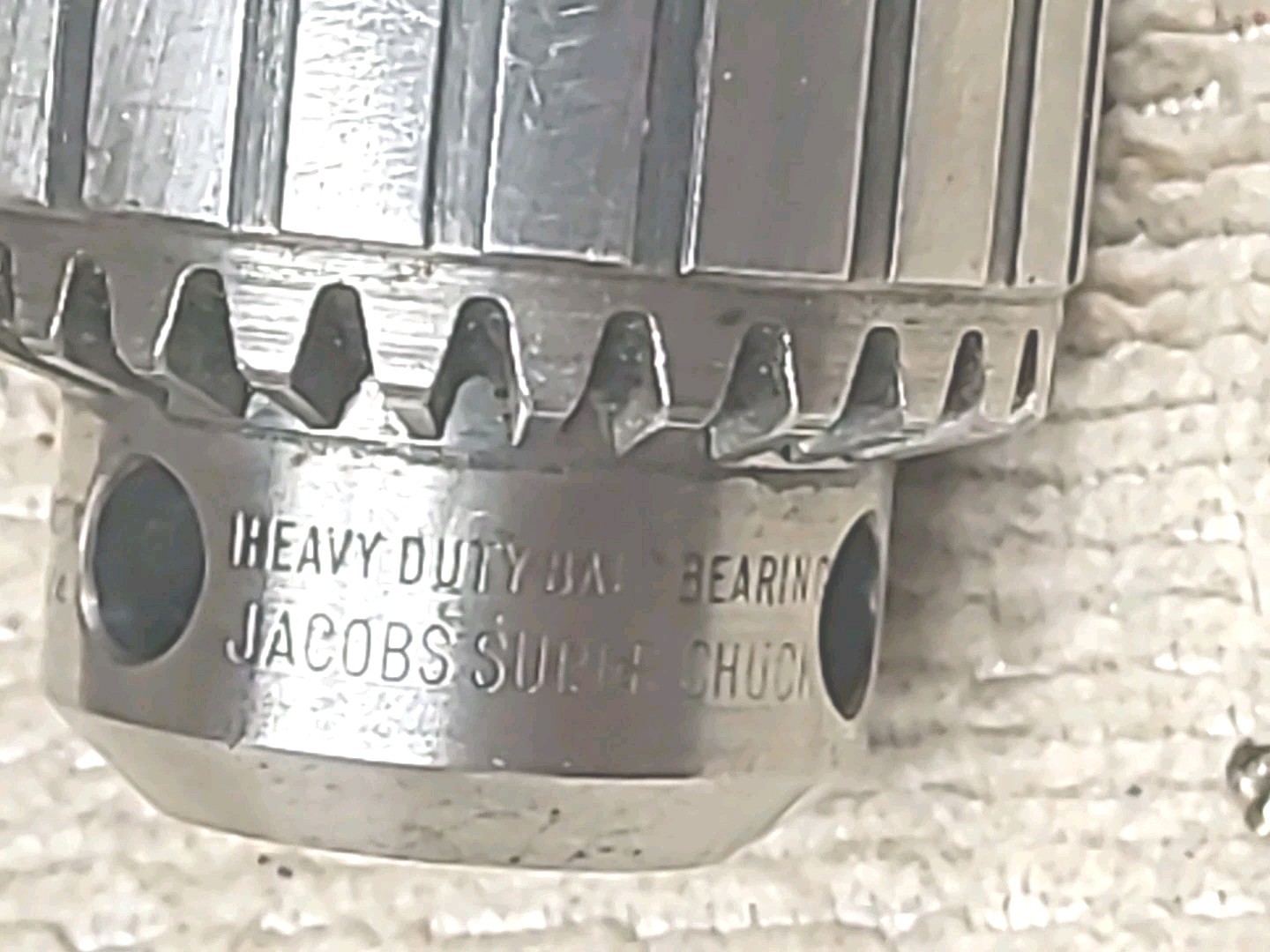 Jacobs 8-1/2 Heavy Duty Ball Bearing Super Chuck, 5/8" Shank w/ Jacobs Key.