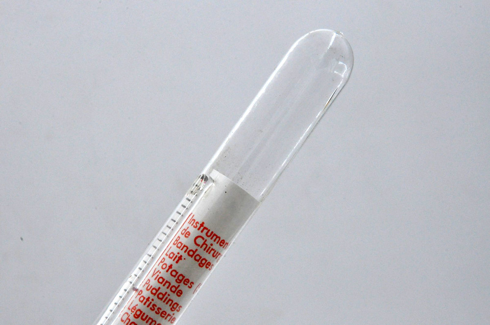 Vintage Boiling Temperature Measurement Tool For Surgery, Kitchen