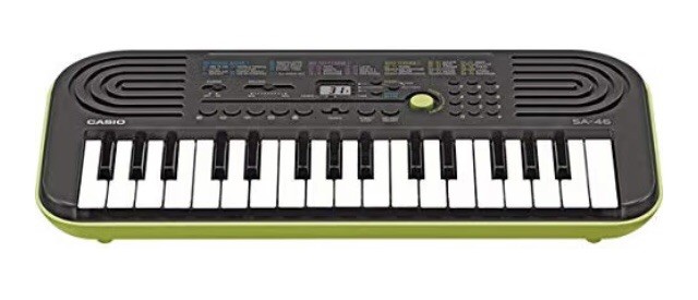 NEW OOB Casio SA-46 32-Key Mini Electronic Keyboard Black & Green + Batteries