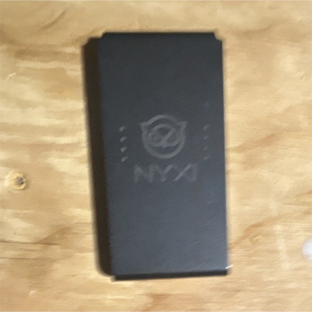 NYXI make 2 Nintendo controller into 1