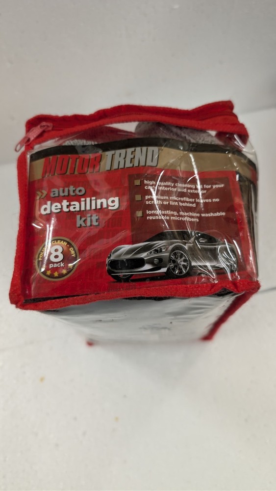 MOTOR TREND AUTO DETAILING KIT - 8 PACK
