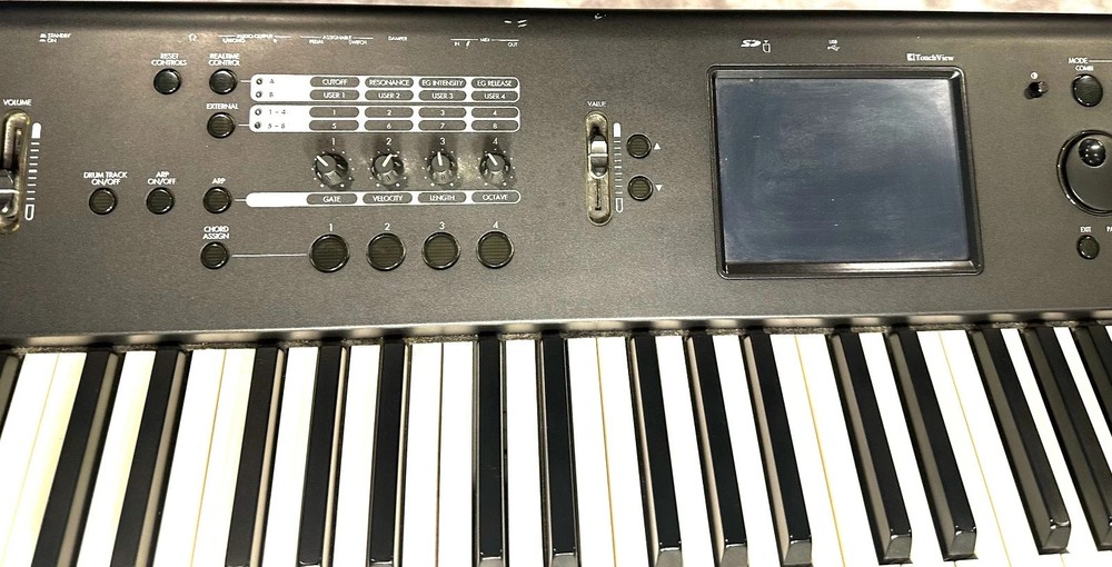 Korg M50 88 Key Workstation Synth Keyboard MultiFunction Audio Tested Working