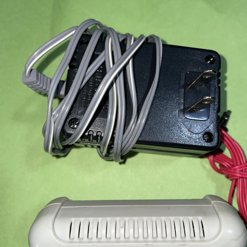 E21 Bachmann HO 12 VDC TRANSFORMER 16VA & CONTROLLER+CABLES