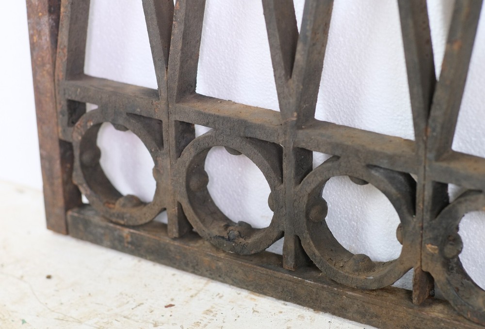 Antique Diamond Circle Cast Iron Gate Panel
