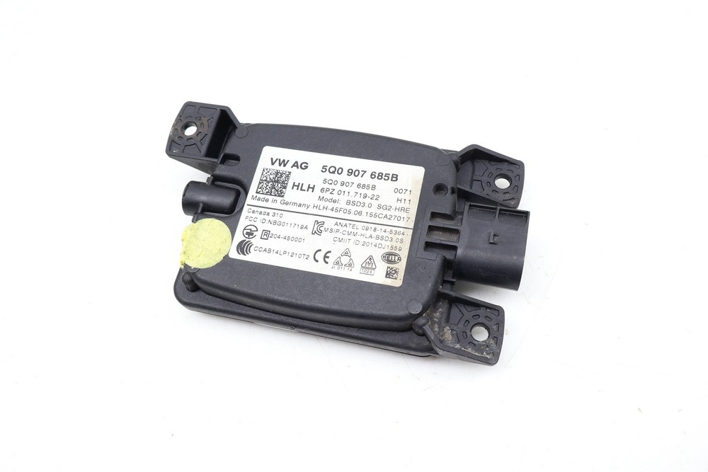 2016-2020 VW PASSAT - LEFT Blind SPOT Detection Slave Control Module