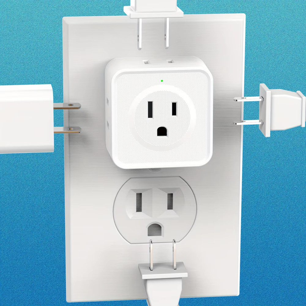 5 Way Multi Plug Outlet Extender, Wall Outlet Expander, Small Electrical Outlet