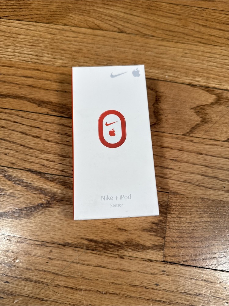 NEW Apple Nike Plus + iPod Running Shoe Sensor MA368LL/E SEALED