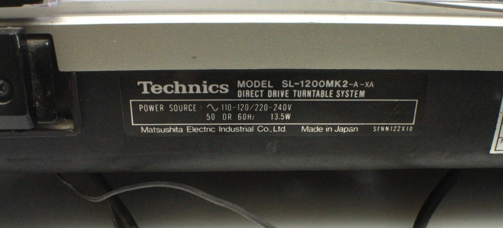 Technics Turntable Modle SL1200 MK2 DJ