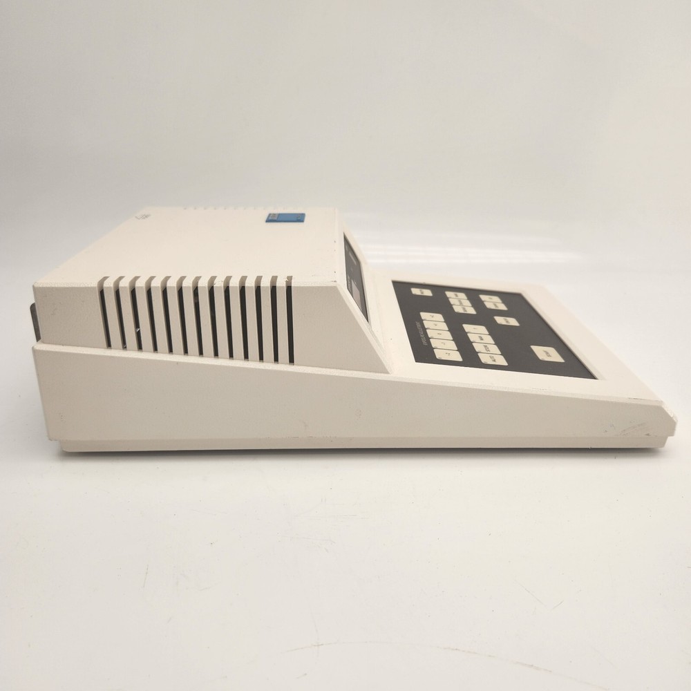 Carl Zeiss MC100 Exposure Controller | Powers On, Untested