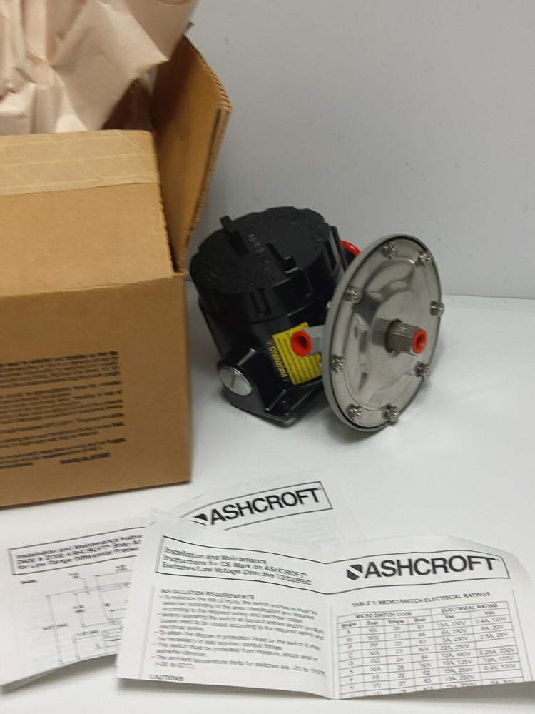 ASHCROFT D724BXTA DIFFERENTIAL PRESSURE SWITCH (NIB)
