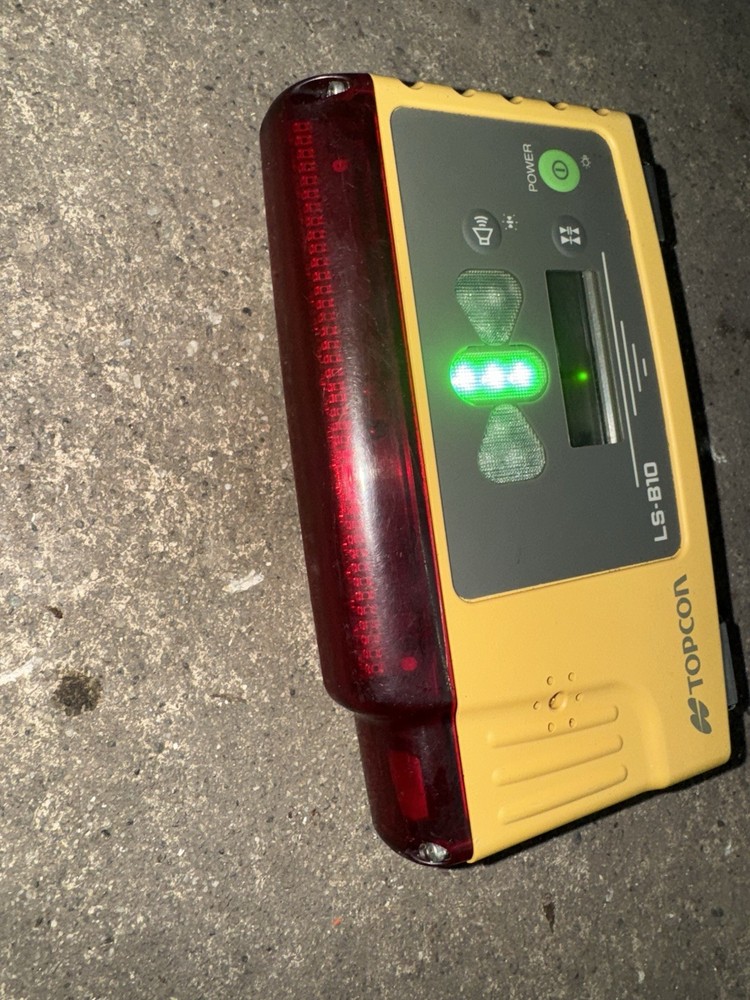 Topcon LS-B10 Magnetic Mount Laser Receiver