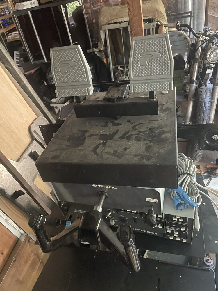 Jeppesen Precision Flight Controls Desktop Yoke Simulator