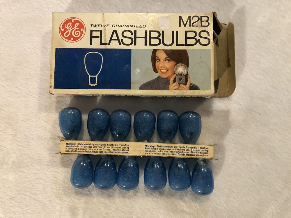 Vintage NOS M3 Flashbulbs Mixed LOT