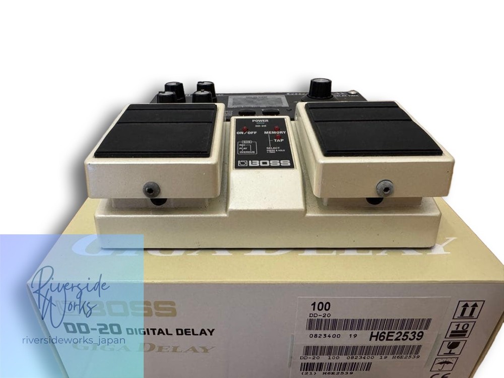 BOSS DD-20 GIGA DELAY