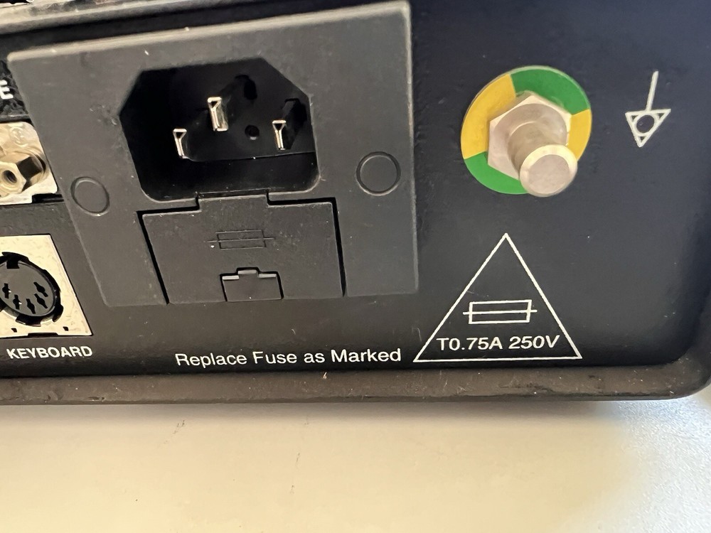 Optronics DEI-470 Olympus U-PMTVC 3C04585