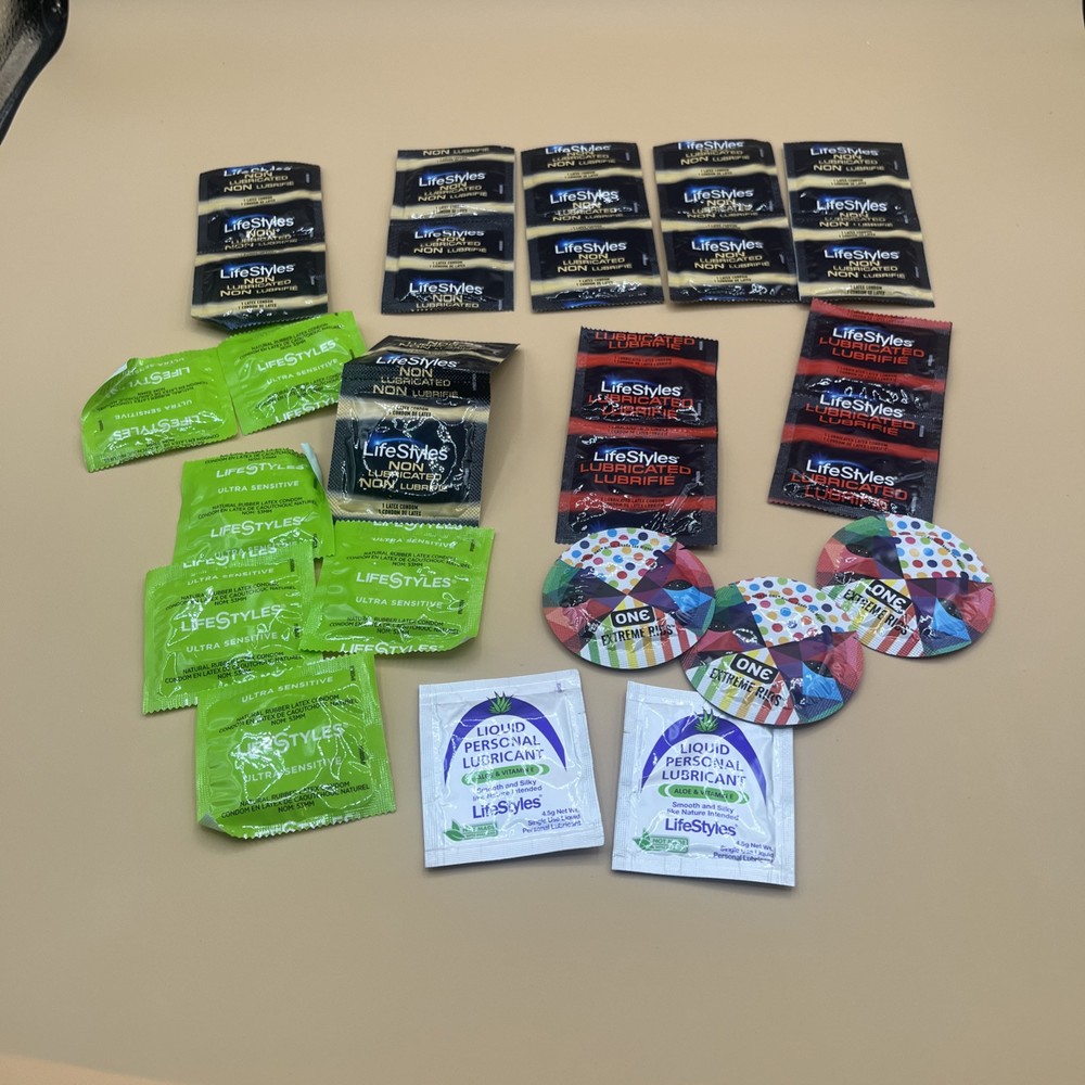 Condoms Lot Sampler Choice 25 Per Pack