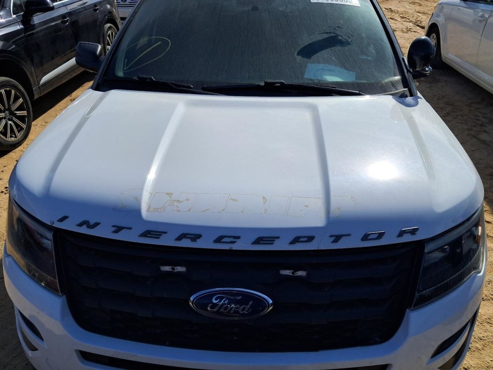 EXPLORER 2018 Glove Box 4844487