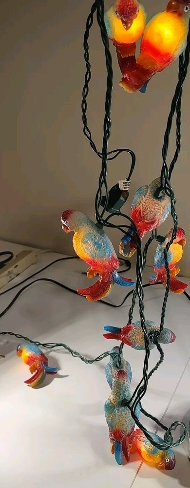 Patio String Lights: Parrot Shaped for indoor or Patio Lighting 6'