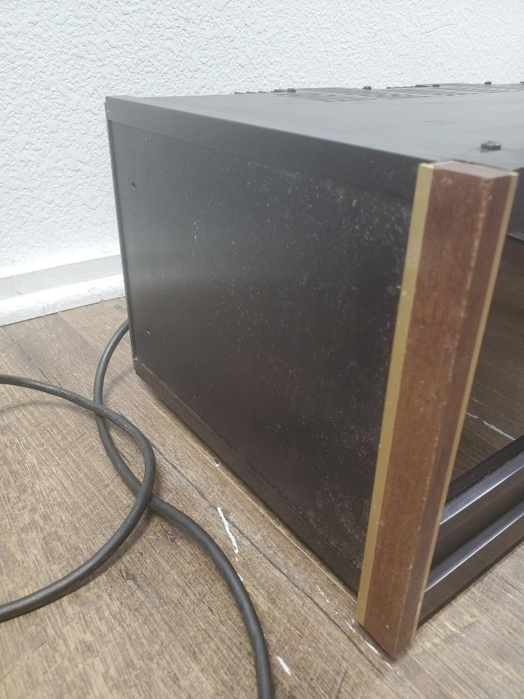 U89 ♻ Epicure Model One Amplifier Epicure Model 1 Power Amplifier ♻