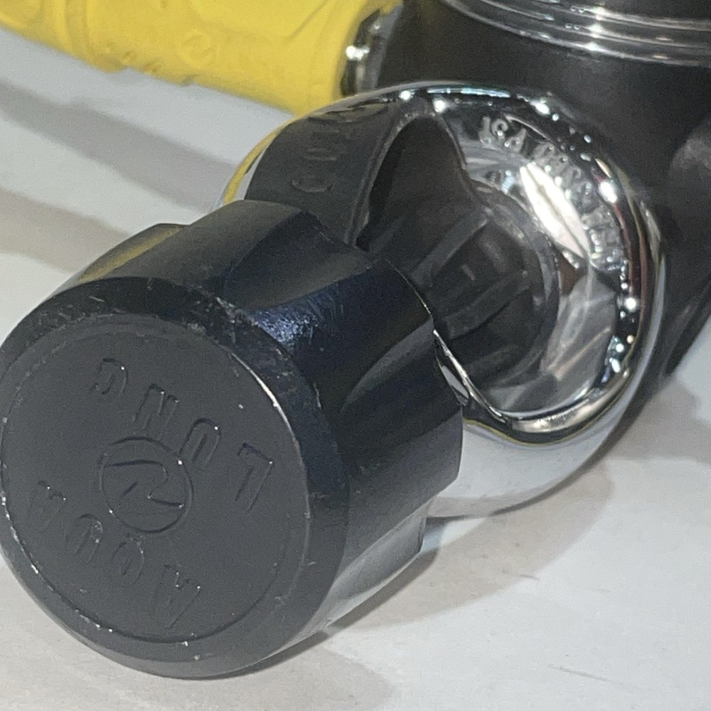 AQUALUNG LEGEND SCUBA REGULATOR & ABS EN250 Pre Owned