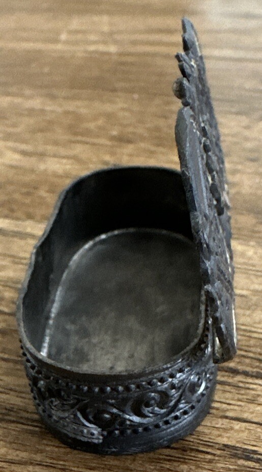 Antique Pewter Snuff Box