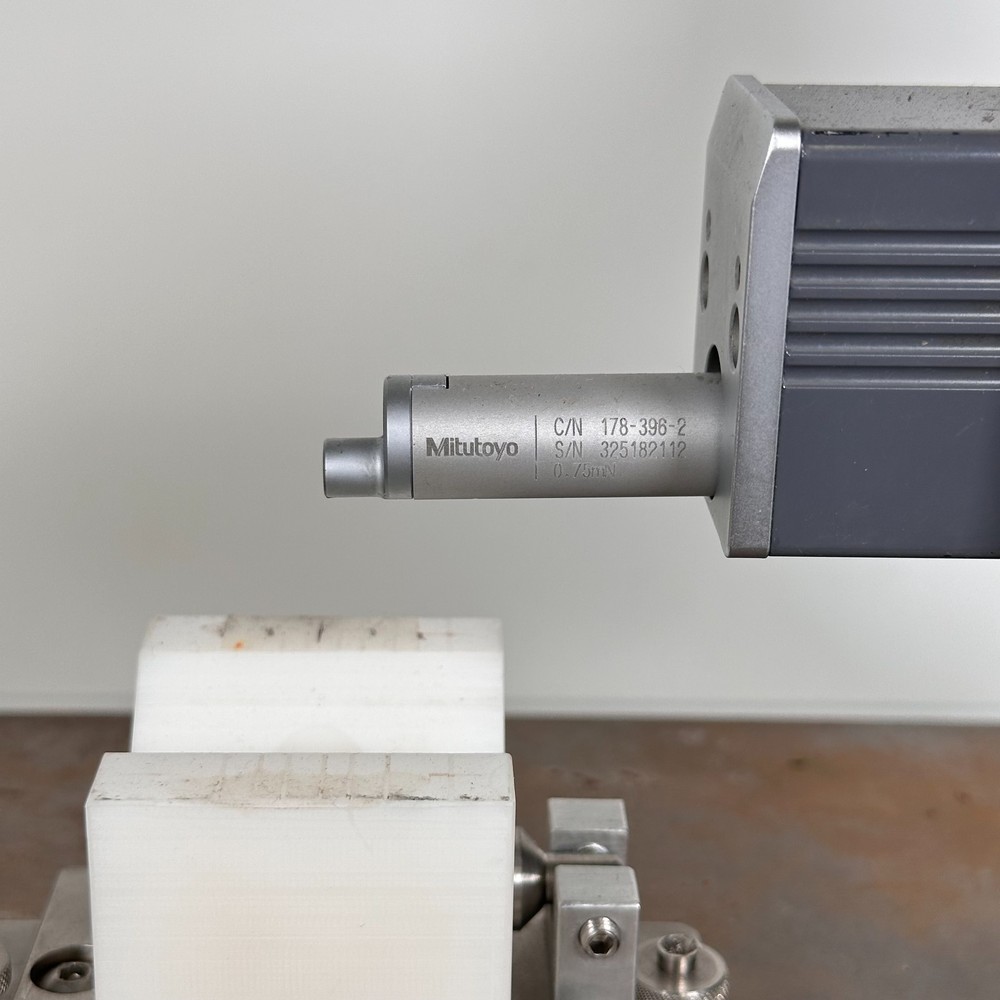 Mitutoyo SJ-400 Surface Roughness Tester