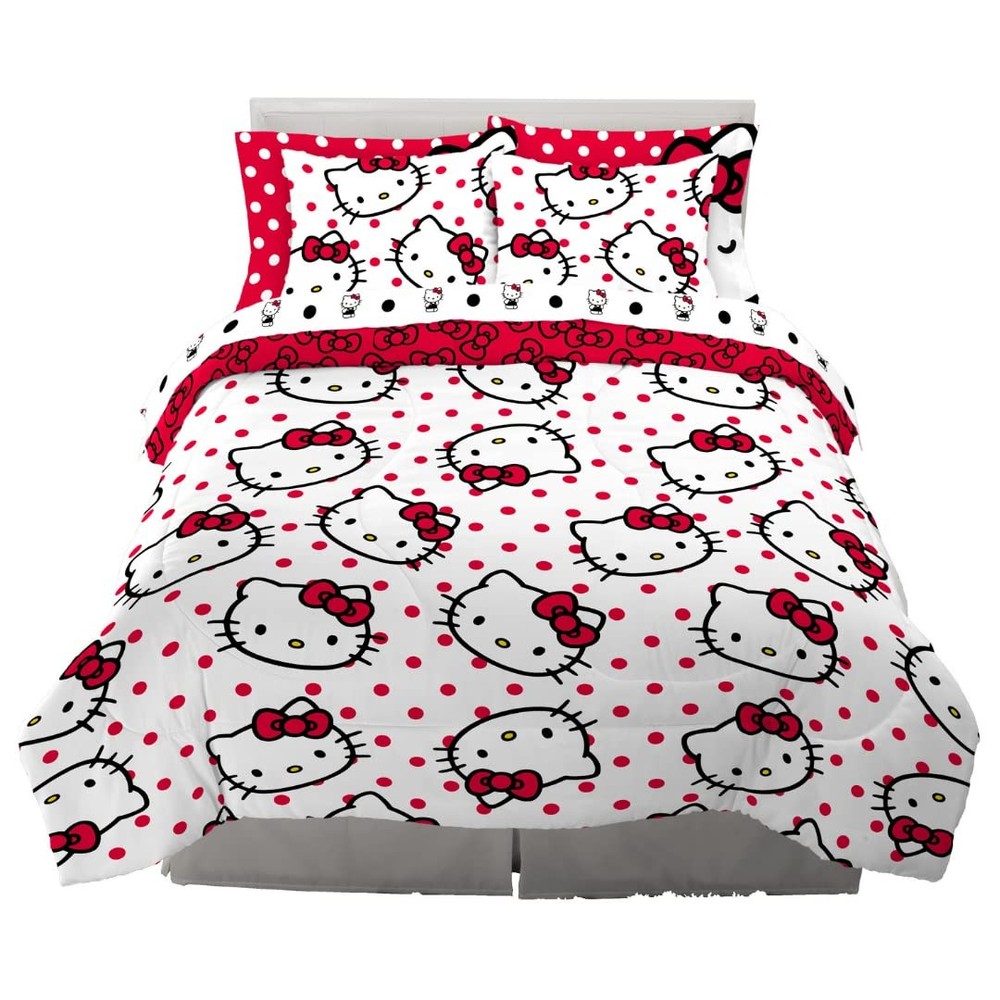 Hello Kitty 7 Piece Queen Size Bedding Set Microfiber Reversible Comforter