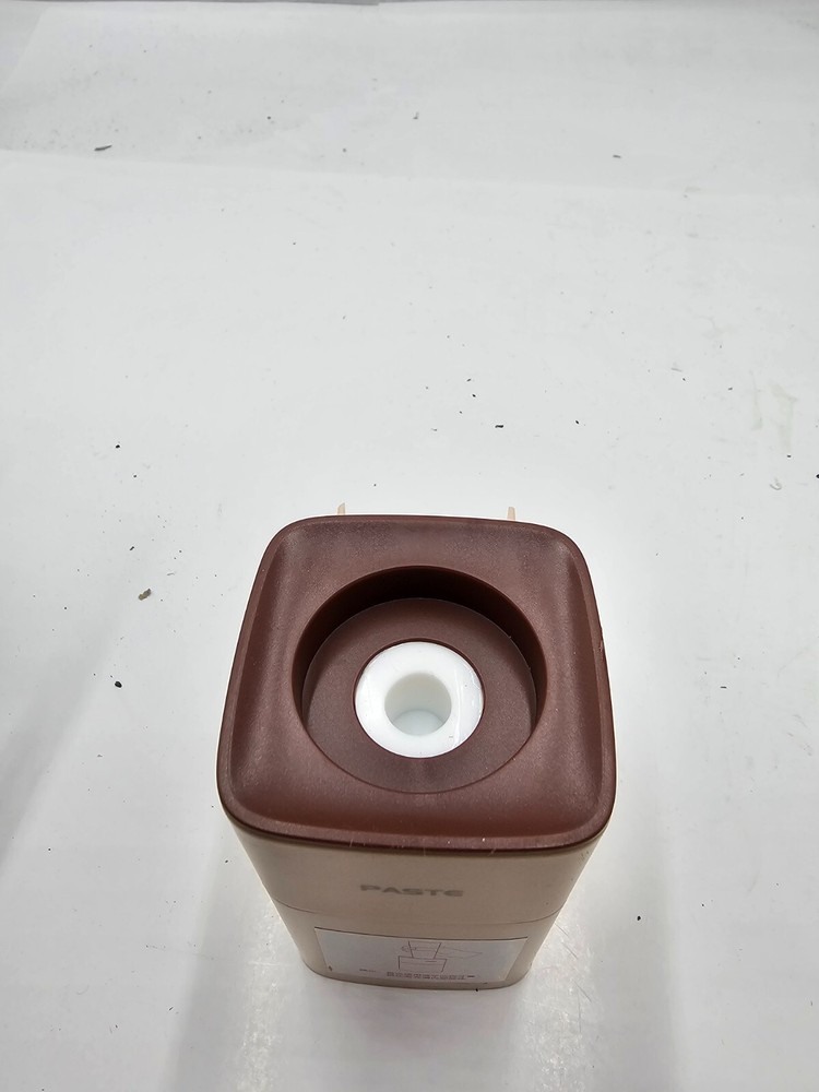 Round Toothpaste Squeezer AA124, Material abs & silica gel