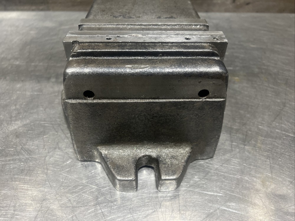 Vintage MILLING MACHINE VISE Used Surplus