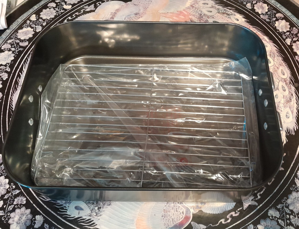 NEW BASIC ESSENTIALS ROASTER PAN & RACK W/O BOX DURABLE ALUMINUM STAINLESS STEEL