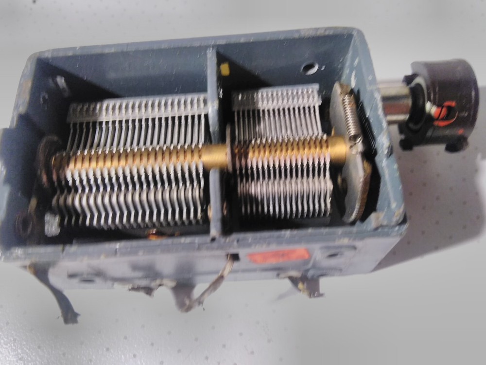 Blaupunkt Paris tube radio rotary capacitor rotary wheel capacitor variable capacit