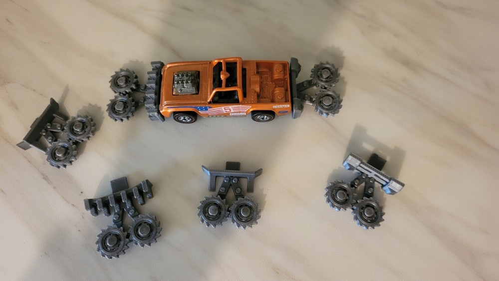 Buzz Saw Slash Masters Front or Back Rams, 1/64 scale 3D printed. 6 item.