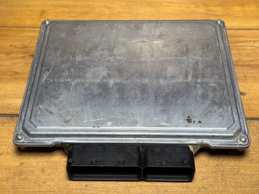 Isuzu ECM ECU 898173411 OEM Engine Control Module Diesel Computer Unit 6UZ1