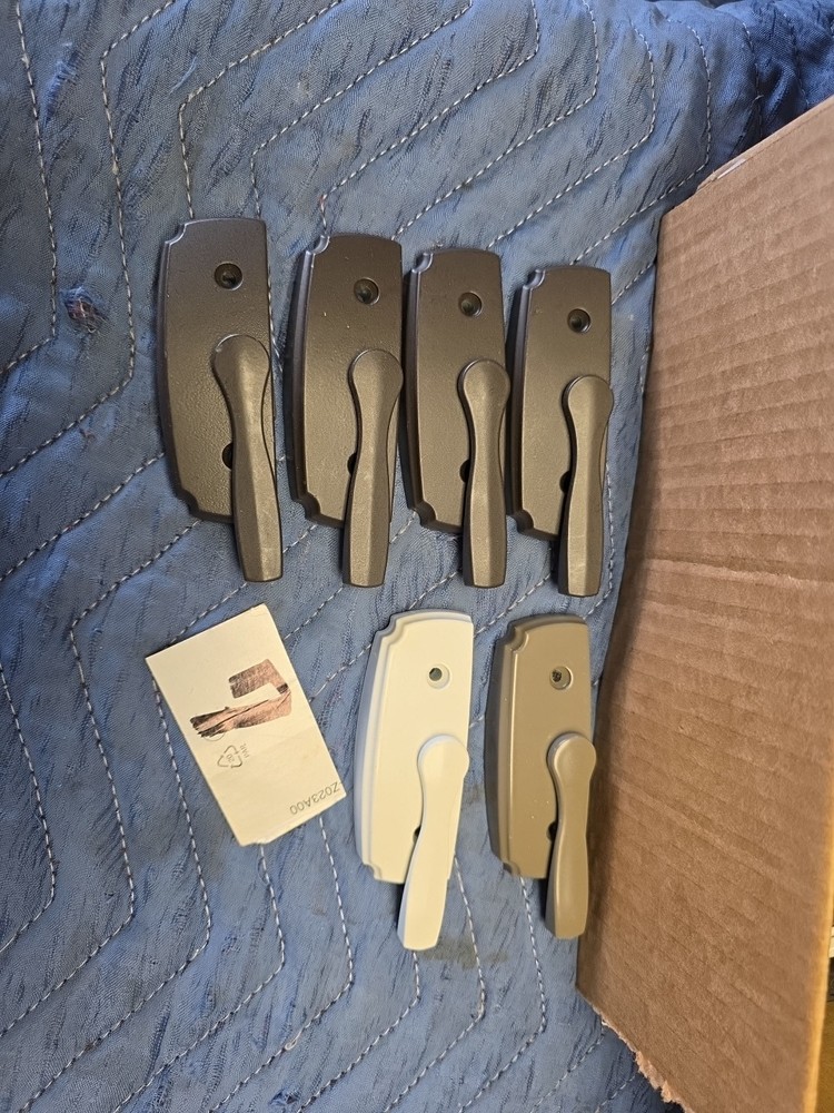 ANDERSEN WOODRIGHT WINDOW HARDWARE LOCK SET 0102631 Read Description