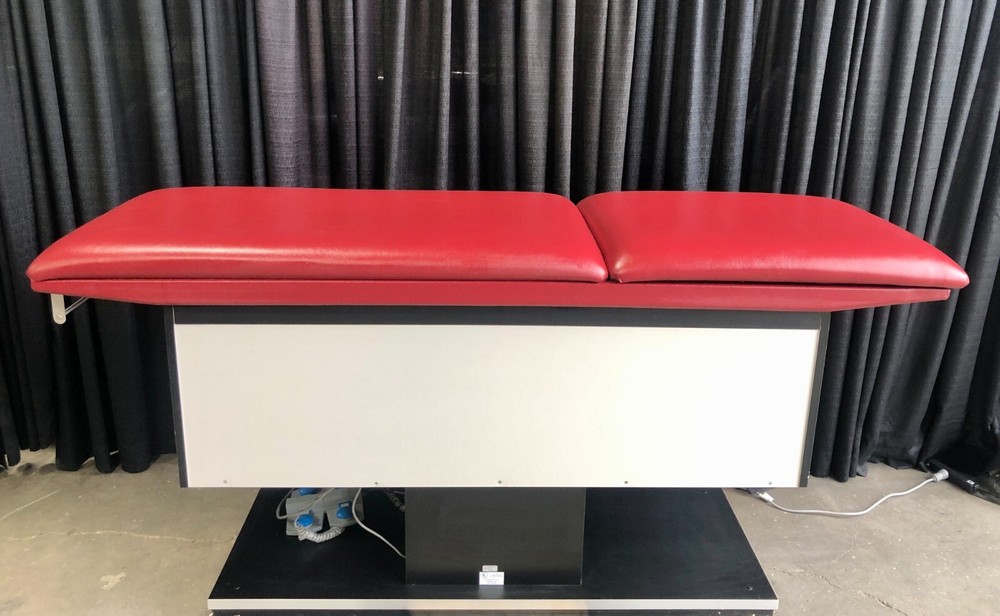 Hausmann Model 4747 Powermatic Treatment Table W/Power Backrest