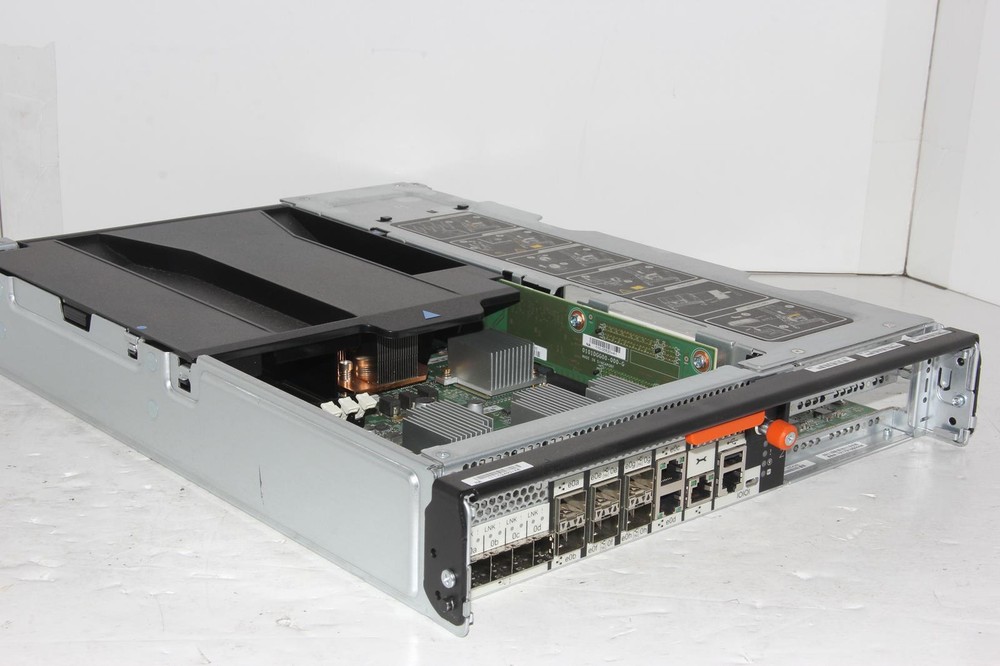 NETAPP 111-02493+AB Storage Controller Module
