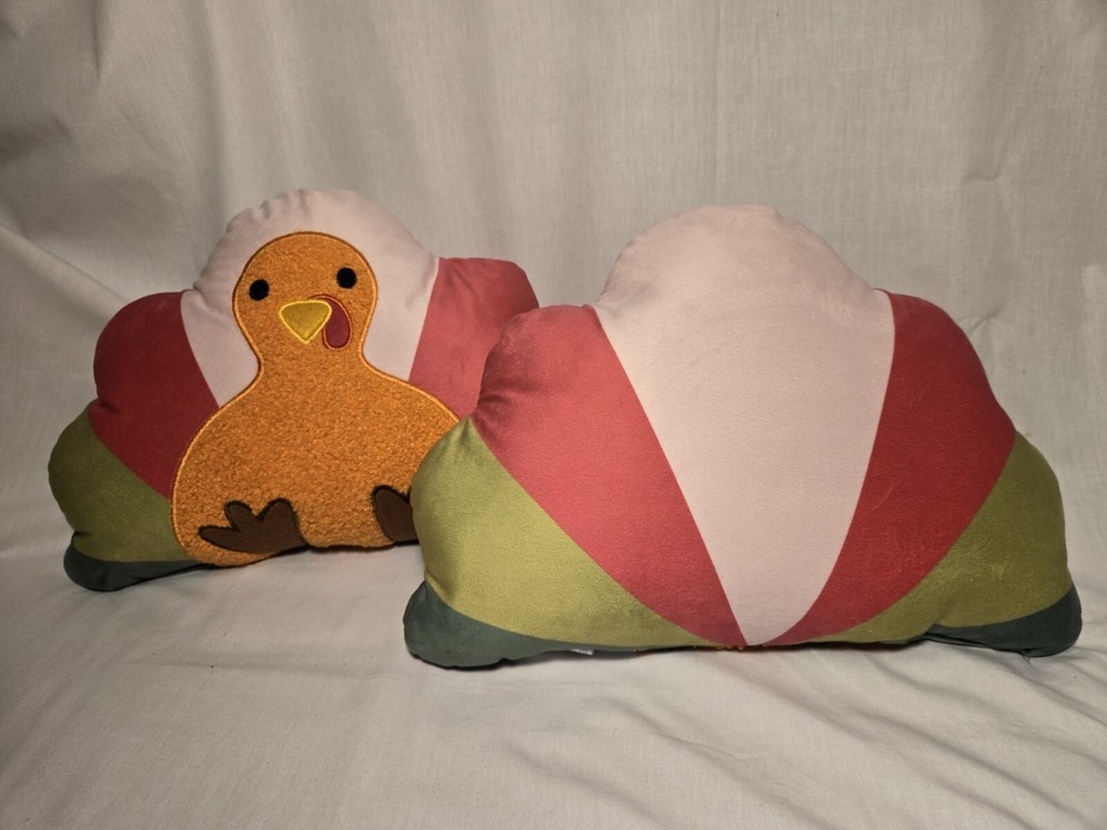 2 Pc Mercurial Turkey Pillow