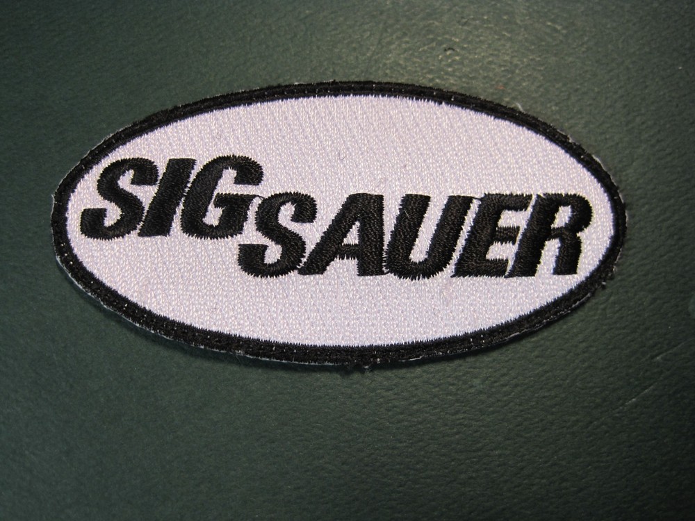 SIG SAUER HOOK BACK PATCH SIG CIRCLE BLACK USED GOOD CONDITION