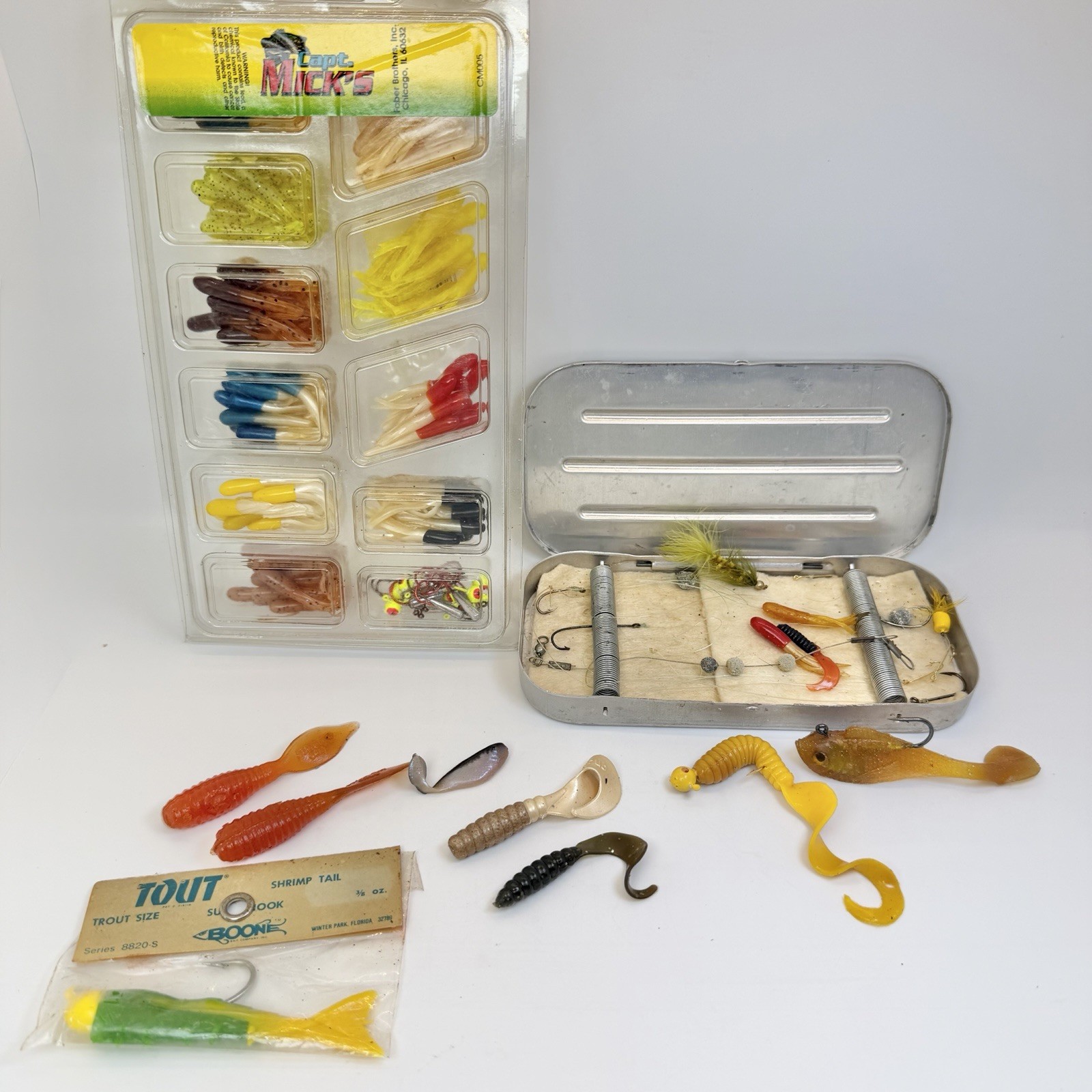 Vintage Fishing Lure Lot Soft Plastics Jigs Pocket Tackle Box Capt Micks Bass