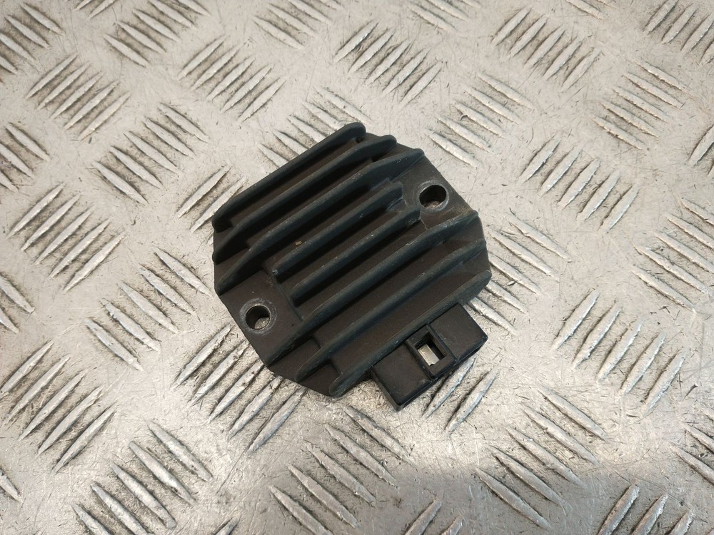 2001 PIAGGIO SKIPPER 125  RECTIFIER REGULATOR
