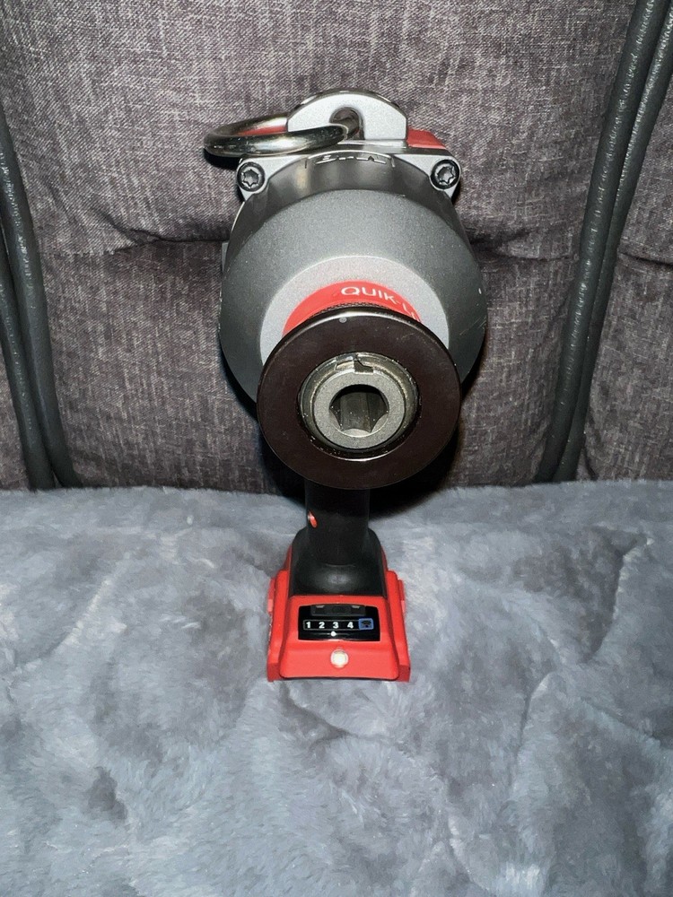 Milwaukee 7/16 impact *TOOL ONLY*