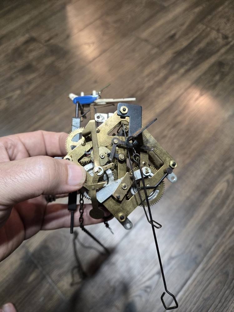 MIKEN CUCKOO CLOCK MOVEMENT WITH BIRD