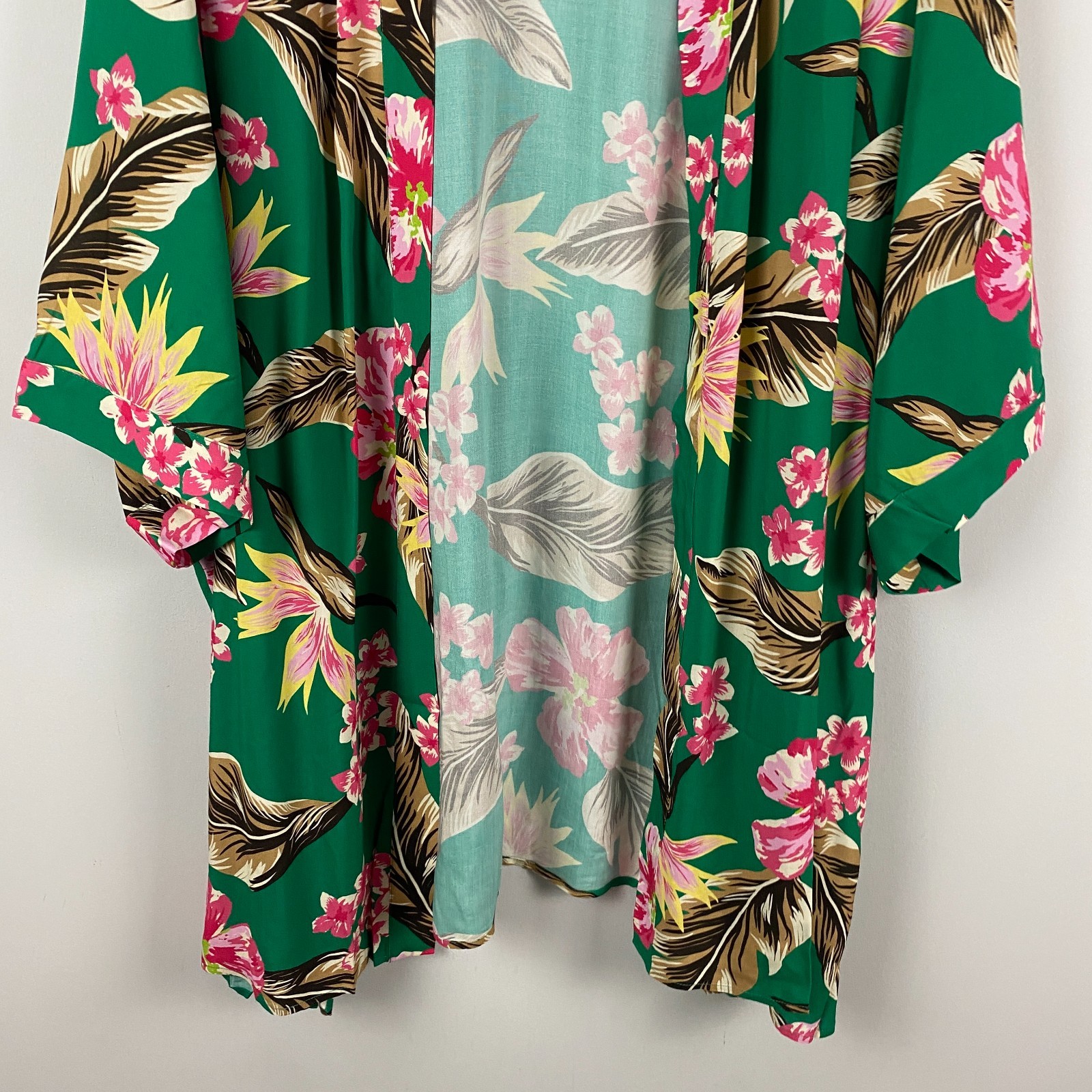 Catherines Long Kimono Cardigan Size 3X Open Front Green Floral 3/4 Sleeves